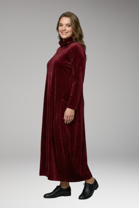 Women's Evening Dress with Velvet Fabric and Relaxed Fit
