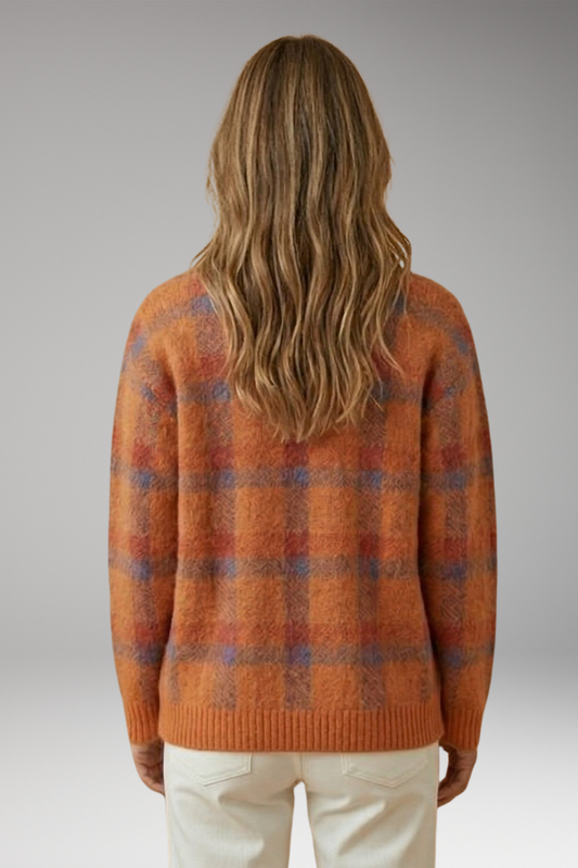 Women's Sweater with Retro Check Pattern and Flattering Fit